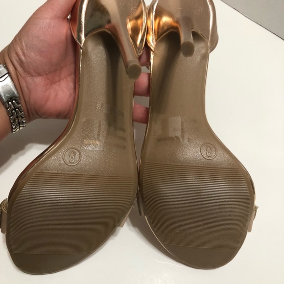 Charlotte Russe Glitter dress sandals gold size 8 - Picture 3 of 8